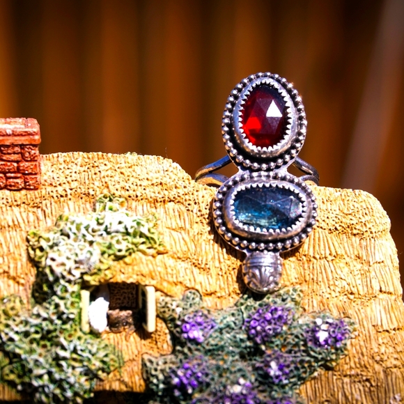 Hessonite Garnet and Teal Moss Kyanite BEZEL Set Gemstone Ring .925 Sz. 6.5 - Picture 1 of 6